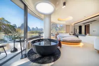 Mochi Luxury River View Resort Hotel (Yangshuo Xingping Ancient Town Lijiang Branch)