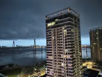 Blue Yun Seaview Apartment