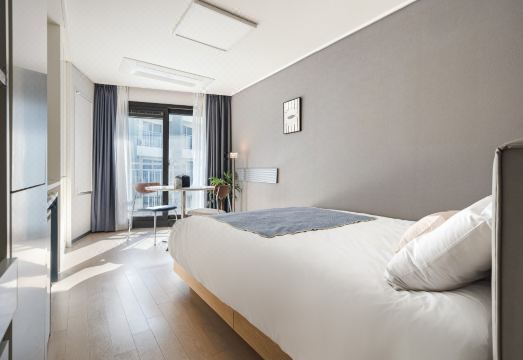 르컬렉티브 속초해변 룸 인테리어