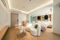 Yunshangbanxia Linxi Wangye Hot Spring Family Holiday Beauty Hotel berhampiran Dazhuhai Tourist Area of China