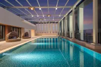 Hotel Indigo WUXI TAIHU NEW CITY by IHG - Rooftop Pools