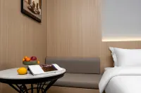 Luoyang Ruilai Yuelv Hotel (Cross Street, Lijing Gate & Luoyi Ancient City Branch) - romantique