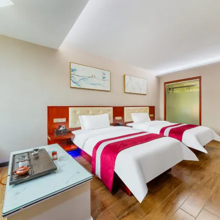 Luhe Zhongqiao Business Hotel Hotels in Luhe