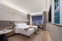 Manchao Yunyi Hotel (Normal University Commercial Building Times Square) Отели рядом с достопримечательностью «Куэсинг-Булл»