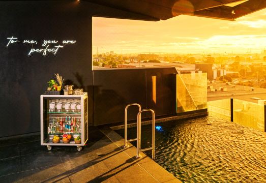 3. AC 호텔 멜보..