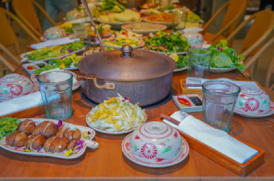 レストラン フラマ リゾート ダナンの写真