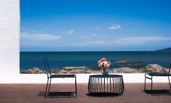 Qingdao Hidden in Mountains and Sea Homestay