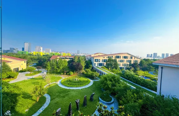 青島紫荊苑賓館