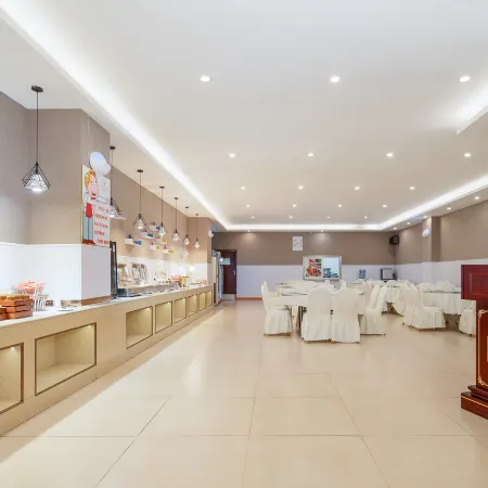 Vienna Hotel (Guiyang Huaguoyuan)