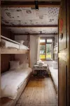 Village Head Fang F · Village (Wuyuan Branch) Hotels near Chapingtan