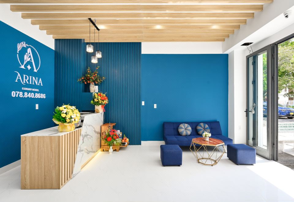 1. 아리나 럭셔리 ..