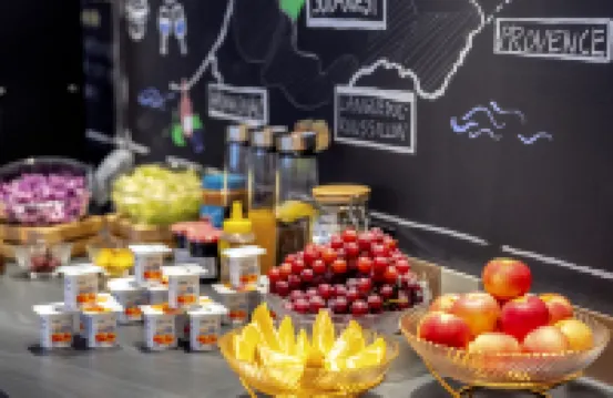 康鉑酒店（南京南站大明路地鐵站店）