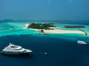 Dhigufaru Island Resort