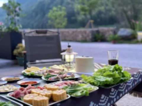 Yuanzhuang Galaxy Lodge