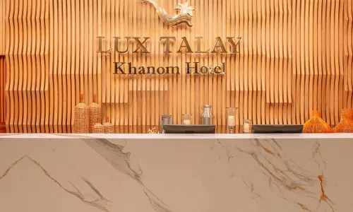 Luxtalay Khanom Hotel