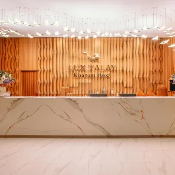 Luxtalay Khanom Hotel