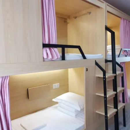 Weihai Yishiguang Hostel (Weigao Plaza)