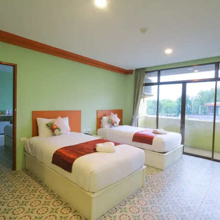 ROYAL PINEAPPLE HOTEL | a welcome to wealth and good fortune