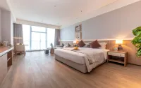 CM+ Serviced Apartment International Cruise  Terminal Shanghai Hotels near Baiyulan Square