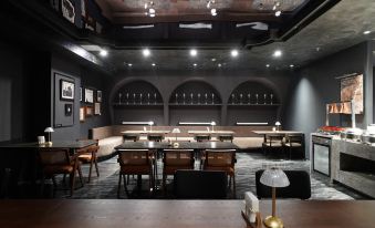 Si Yue Hotel (Software Industry Center Wealth Mall Branch)