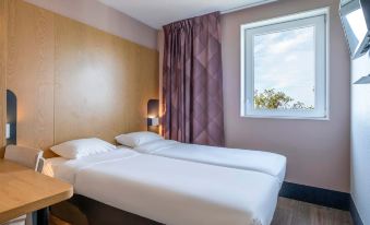 B&B HOTEL Niort Marais Poitevin Est