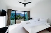 Hill Myna Holiday Park & Cafe