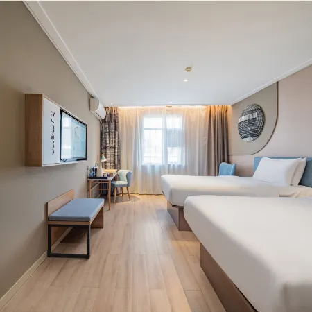 Homeinn · neo (Leshan Zhanggong Bridge Gourmet Street)
