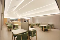 JI Hotel (Changbai Mountain North Slope Distribution Center)