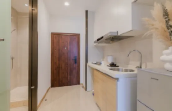 Yanyu Yunxi Holiday Apartment (Guangzhou Baiyun Airport Qingtang Subway Station Branch)