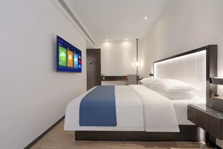 GELI Hotel (Nanning East Railway Station South Square) Отели рядом с достопримечательностью «Guangxi Health Vocational and Technical College»