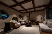 LiJiang Old Town Xiyu Shandu 360-degree high-altitude panoramic resort hotel