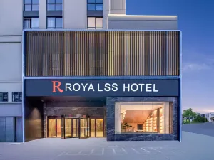 R ROYALSS HOTEL (Guanchang in Fuzhou)