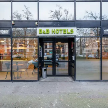 B&B ホテル トロワセンター トロワ大聖堂周辺のホテル