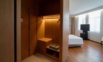 XINRAN  HOTEL