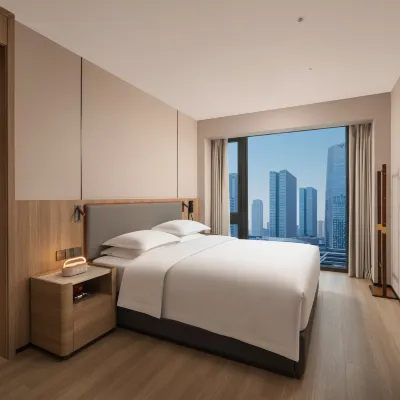 Holiday Inn Express Chongqing Central Park by IHG Hotel berhampiran Kuil Chongyan