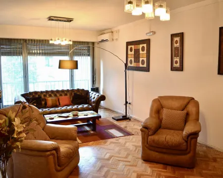 CENTRAL APARTMENT 拉普拉塔酒店