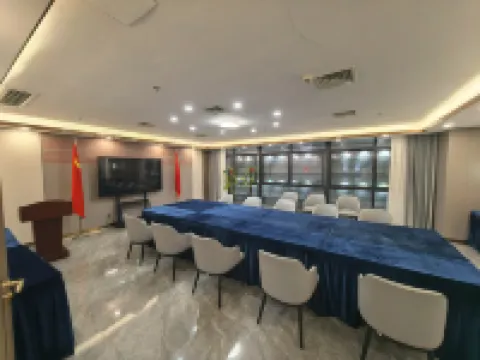 화청 호텔 (난닝둥 기차역 남광장)