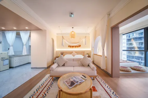 Rongze Homestay(West Shuangjing Shop) - جاكوزي