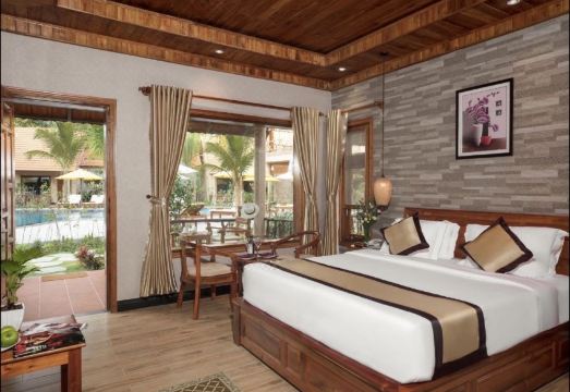 골든 토파즈 푸꾸옥 리조트