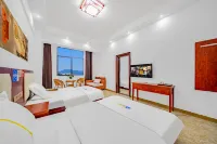 Jinghong High-speed Railway Hotel (Gasa Airport) -  Gaming & Esports