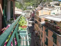 Recanissu Apartment con balcone e AC