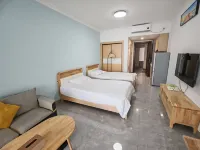 Peninsula Seaview Apartment (Wuchuan Dinglongwan Ocean Kingdom Branch)