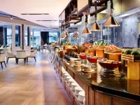 Grand Mercure Bali Seminyak Hotels near Double Six