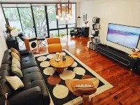 4Br Modern Art Villa with Free Wi-Fi Netflix Vinyl