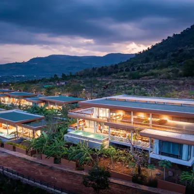 Amaya Kampot Hotels near Teuk Chhou Rapids