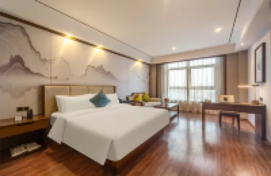 Palace Hotel (Chengdu Zoo Zhaojuesi South Road Subway Station)