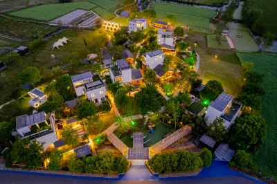 Ruoyi ROY · radius meets homestay