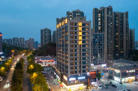Zhuzhou Longcheng Business Hotel Отели рядом с достопримечательностью «Shifeng Park»