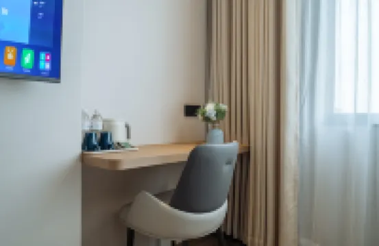 Clouds雲上飯店（樂平洪皓森林公園店）