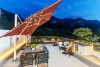 Mount Hua Xiyin · Xiyejian Echo Creek · Guan Shanjing Meisu (Mount Hua Scenic Area Visitor Center)